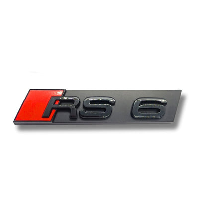 Emblème Badge Audi RS3 RS4 RS5 RS6 RS7 RSQ3 RSQ8 TTRS - vue de face 3 - Becquet Voiture