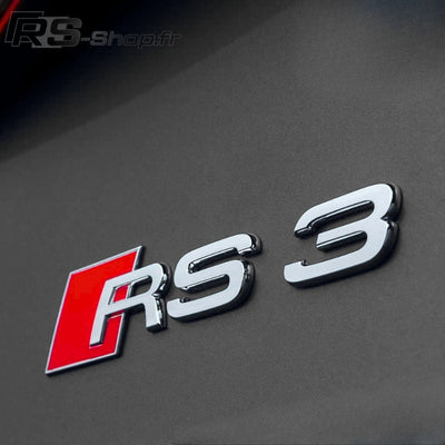 Emblème Badge Audi RS3 RS4 RS5 RS6 RS7 RSQ3 RSQ8 TTRS - vue rapprochée 4 - Becquet Voiture