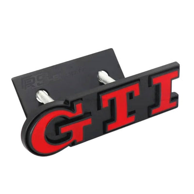 Emblème Badge Logo GTI VW Golf 4 5 6 7 - détail du montage - Becquet Voiture