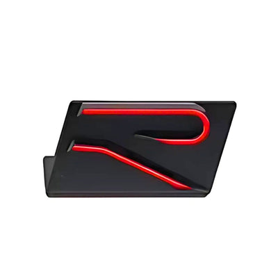Emblème Badge R Golf 8 Nouvelle Génération - détail du montage - Becquet Voiture