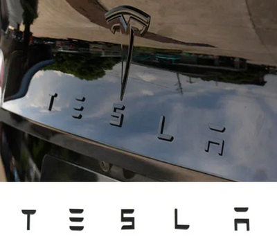 Emblème Capot Tesla ABS Noir ou Argent 48.7cm - vue de face - Becquet Voiture