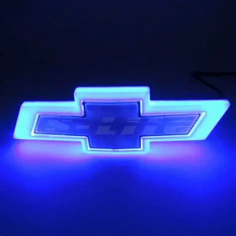 Emblème Chevrolet LED 4D lumineux pour coffre arrière Chevy - packshot studio - Becquet Voiture