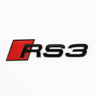Emblème coffre Audi RS3 noir brillant - vue de profil - Becquet Voiture
