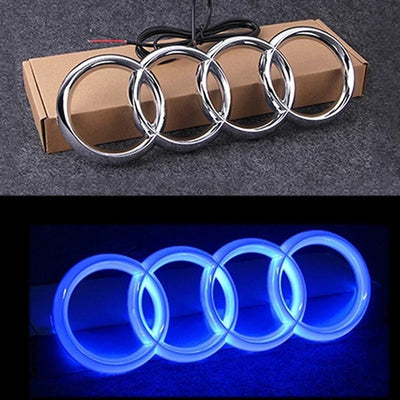 Emblème de calandre Audi Lumineux - vue de trois-quarts - Becquet Voiture