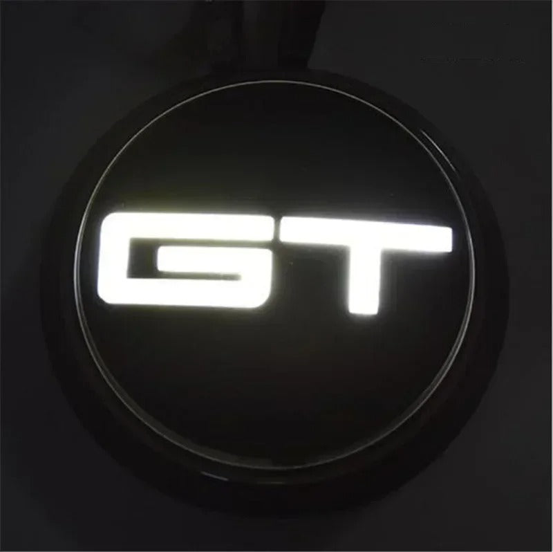 Emblème de calandre Ford Mustang GT Lumineux - installé sur véhicule - Becquet Voiture