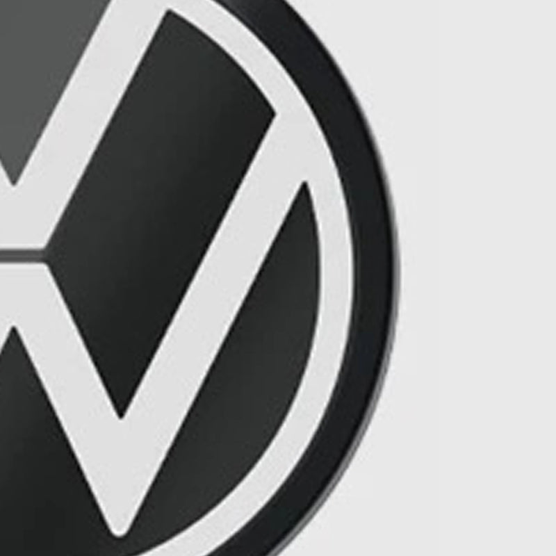 Emblème de calandre Volkswagen Golf 8 Lumineux - vue de face - Becquet Voiture