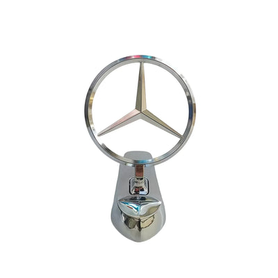 Emblème de Capot Chromé Mercedes-Benz avec Aile - détail du montage - Becquet Voiture