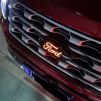 Emblème Ford LED Lumineux 4D pour F150 et Focus - détail du montage - Becquet Voiture