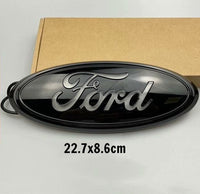 Emblème Ford LED Lumineux 4D pour F150 et Focus - packshot studio - Becquet Voiture