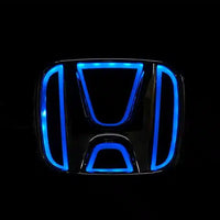 Honda LED Multicolored Taillight Emblem - fitted on vehicle - Becquet Voiture