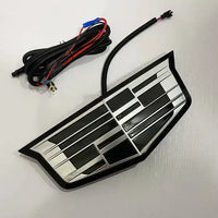Emblème LED Cadillac Escalade Étanche Calandre - vue de trois-quarts - Becquet Voiture