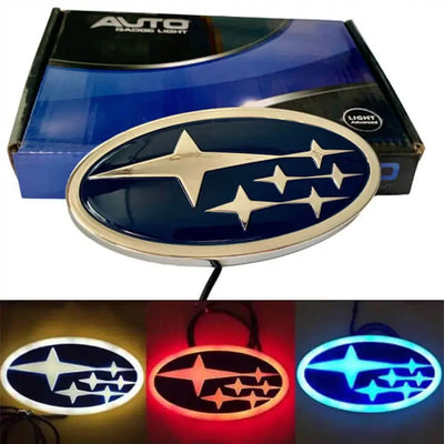 Emblème LED lumineux Subaru 4D pour hayon Forester Legacy Impreza - vue de face - Becquet Voiture