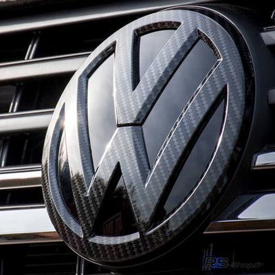 Emblème Logo VW Noir 3D Brillant Mat Carbone Golf Polo - vue arrière 2 - Becquet Voiture