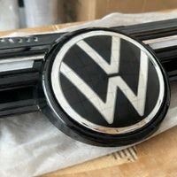 Illuminated Volkswagen Golf MK8.5 Emblem LED Silver 2024 - rear view - Becquet Voiture