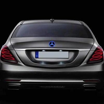 Emblème Mercedes Lumineux LED arrière 8,7×8,7 cm 12V Bleu/Rouge/Blanc - packshot studio - Becquet Voiture
