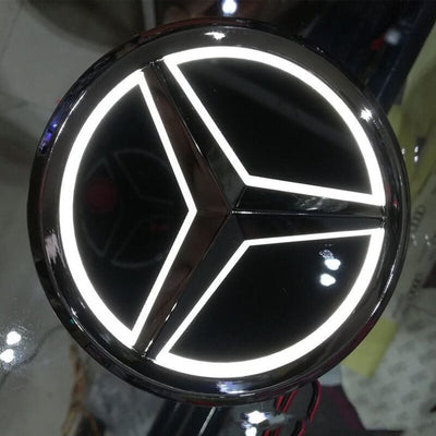 Emblème Mercedes Lumineux LED arrière 8,7×8,7 cm 12V Bleu/Rouge/Blanc - vue de trois-quarts - Becquet Voiture