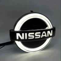Dynamic Illuminated Nissan LED Grille Emblem 12V - fitted on vehicle - Becquet Voiture