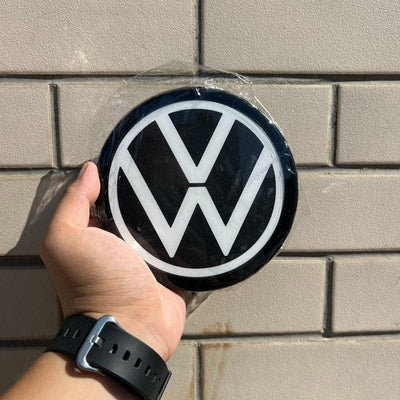 Emblème VW Touran Lumineux LED 2018+ Étanche 12V - détail du montage - Becquet Voiture