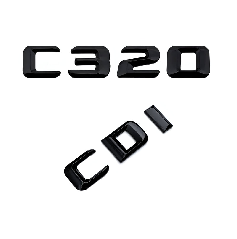 Emblèmes De Coffres Noirs Logos Mercedes Classe C AMG C180 - installé sur véhicule 2 - Becquet Voiture