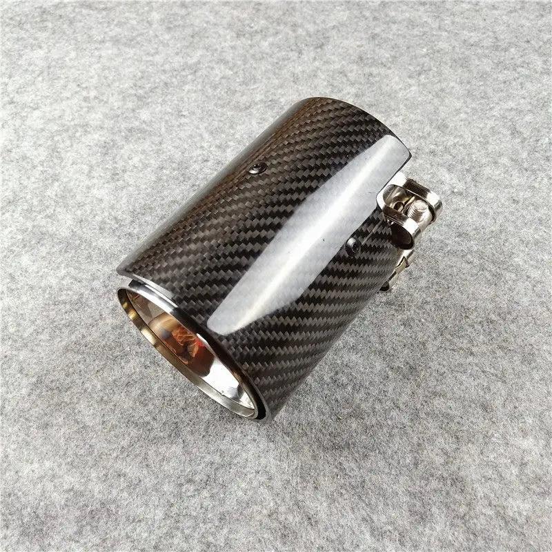 Embout d'Échappement Carbone BMW F20 F30 G20 G30 M2 M3 M4 - vue de face - Becquet Voiture
