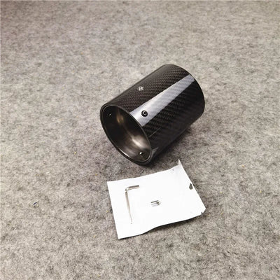 Embout d'Échappement Carbone BMW F90 M5 - vue de face - Becquet Voiture