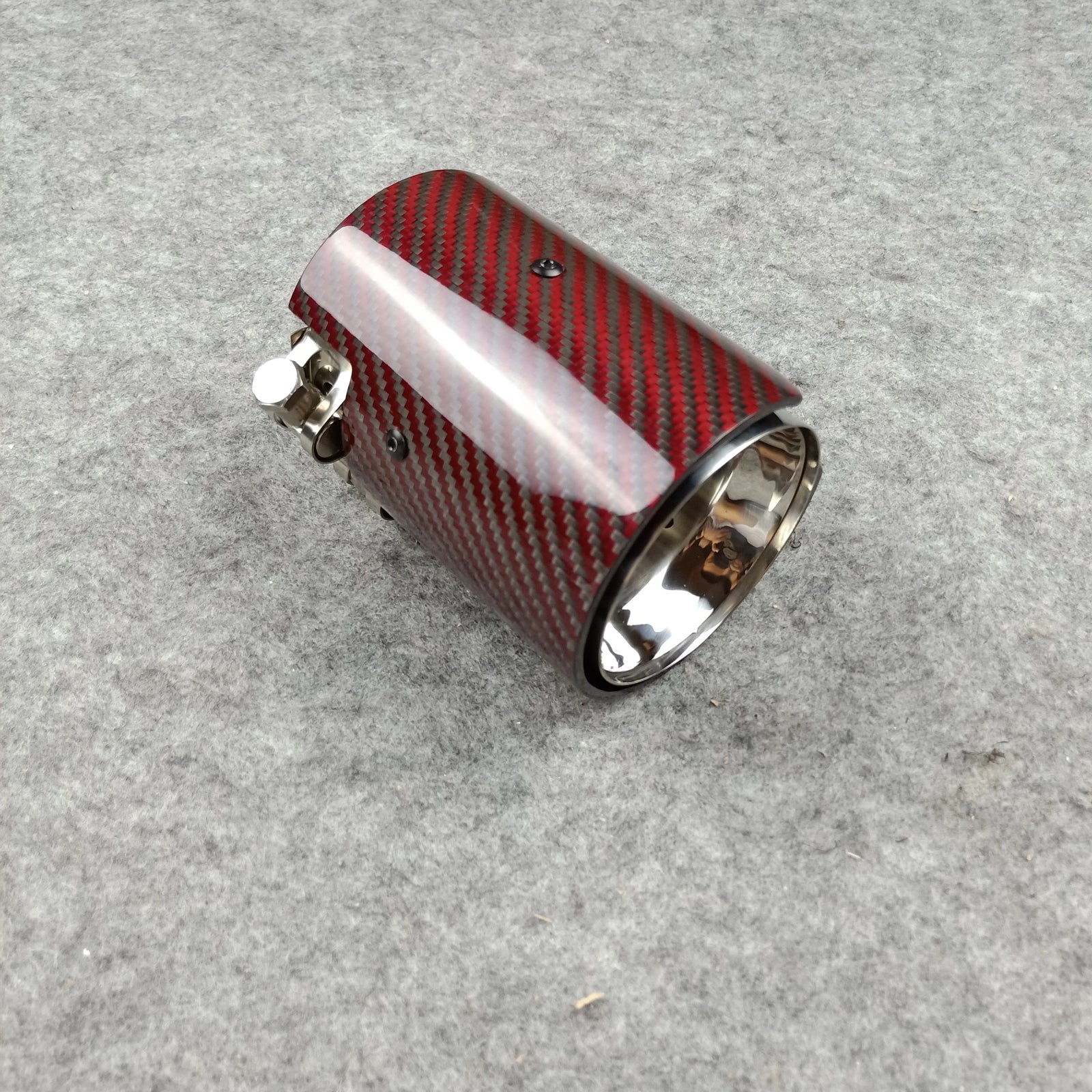 Embout d'Échappement Carbone BMW M2 M3 M4 F80 F82 - vue de face - Becquet Voiture