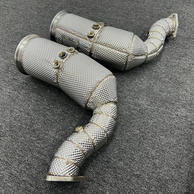 Embout d'Échappement Inox Lamborghini URUS Cayenne - vue de trois-quarts - Becquet Voiture