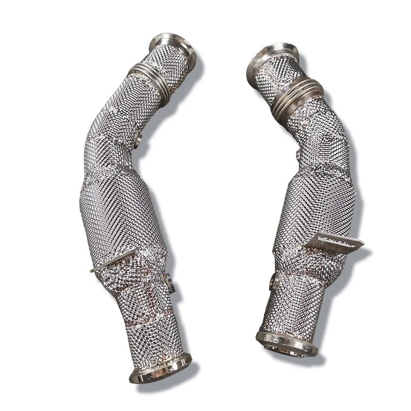Embout d'Échappement Mercedes-AMG C43 E43 GLC43 GLE43 - détail du montage - Becquet Voiture