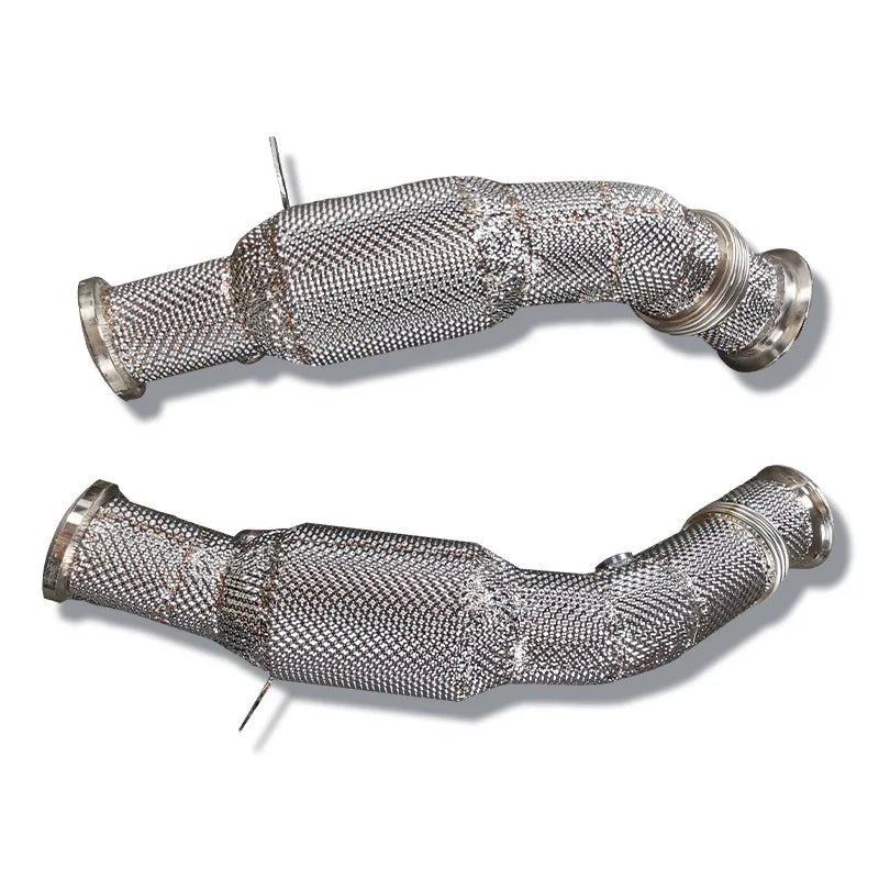 Embout d'Échappement Mercedes-AMG C43 E43 GLC43 GLE43 - vue rapprochée - Becquet Voiture