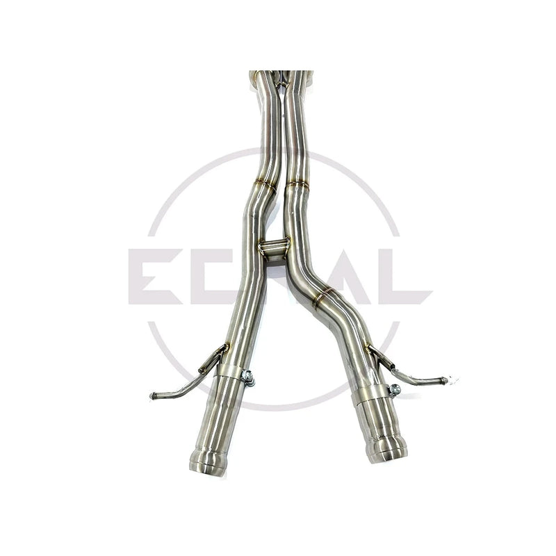 Embout d'Échappement Mercedes AMG W205 C43 E43 - vue de trois-quarts - Becquet Voiture
