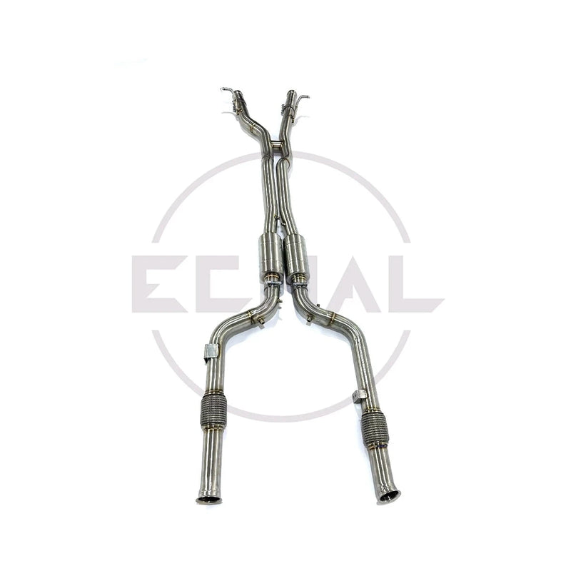 Embout d'Échappement Mercedes AMG W205 C43 E43 - vue rapprochée - Becquet Voiture