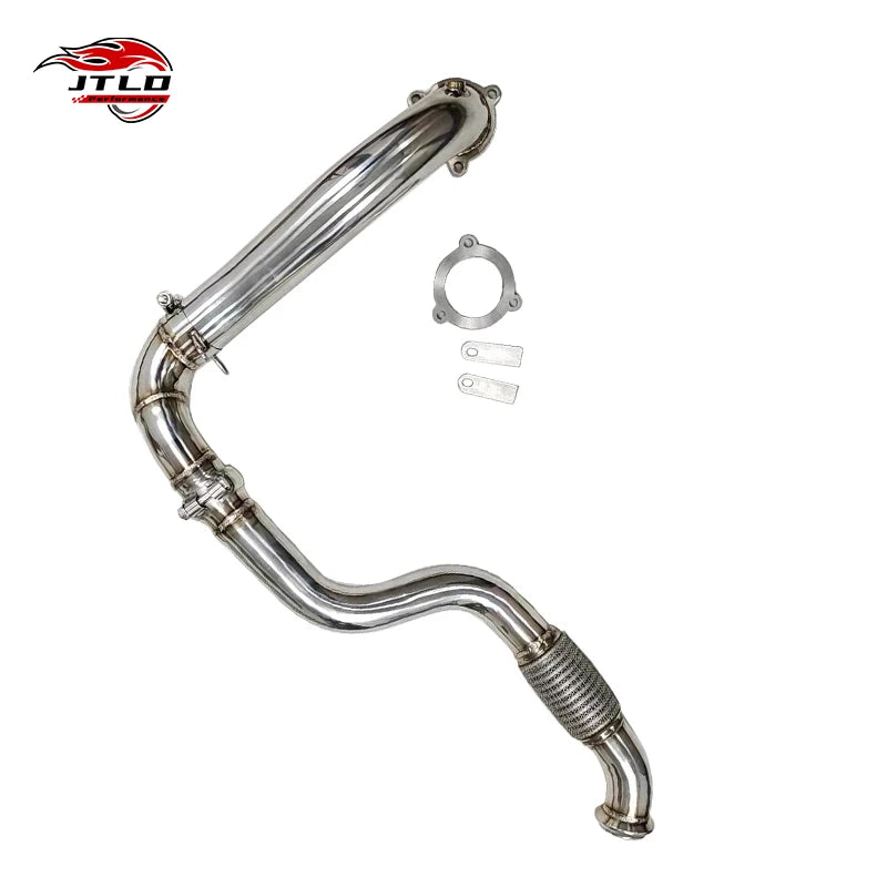 Embout d'Échappement Mercedes Classe A CLA W176 C117 - vue de trois-quarts - Becquet Voiture