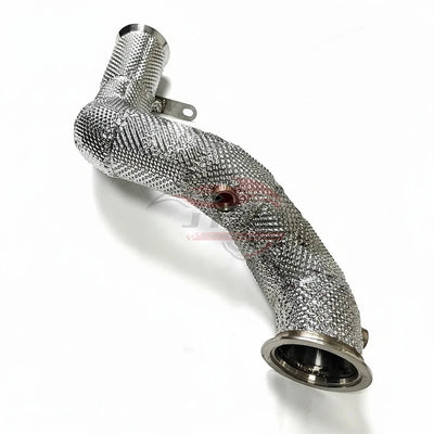 Embout d'Échappement Mercedes Classe C W205 W213 - vue de profil - Becquet Voiture