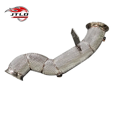 Embout d'Échappement Mercedes W205 C200 C250 C300 - packshot studio - Becquet Voiture