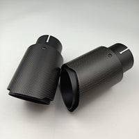 Embout d'Échappement Nissan GT-R R35 Noir Mat Inox - installé sur véhicule - Becquet Voiture
