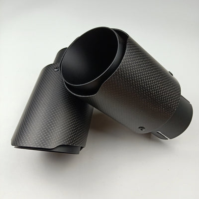 Embout d'Échappement Nissan GT-R R35 Noir Mat Inox - packshot studio - Becquet Voiture
