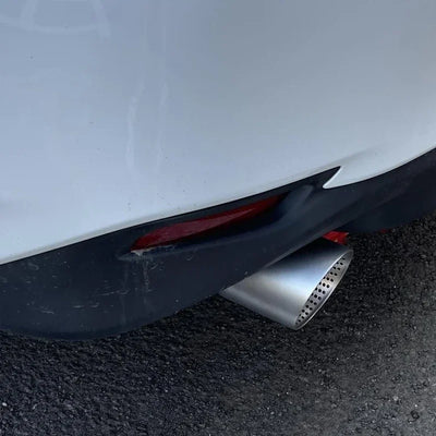 Embout d'Échappement Universel Volkswagen Golf 7 GTI - installé sur véhicule - Becquet Voiture