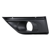 Enjoliveur de Cadre Pare-Chocs Citroën C4 Picasso - détail du montage - Becquet Voiture