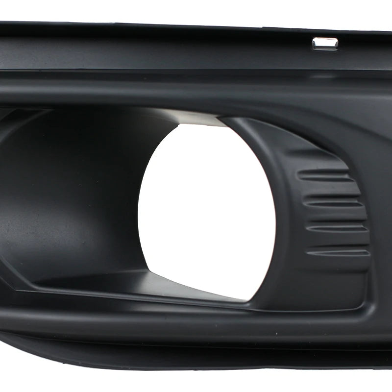 Enjoliveur de Cadre Pare-Chocs Citroën C4 Picasso - installé sur véhicule - Becquet Voiture