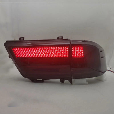 Ensemble de Feux Arrière LED Gauche et Droit pour Toyota Land Cruiser LC300 2021-2023 - vue arrière - Becquet Voiture