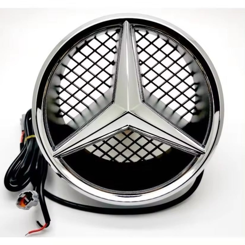 Étoile logo Mercedes lumineux calandre - packshot studio - Becquet Voiture