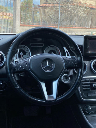Extensions Palettes Volant Performance Mercedes Classe A W176 - vue arrière - Becquet Voiture