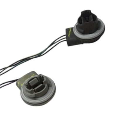 Faisceau Câblage Feu Arrière Dodge Ram 1994-2001 56021369 - vue rapprochée - Becquet Voiture