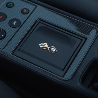 https://cdn.shopify.com/s/files/1/0565/4957/2747/files/ferrari_f430_ashtray.jpg?v=1777485654