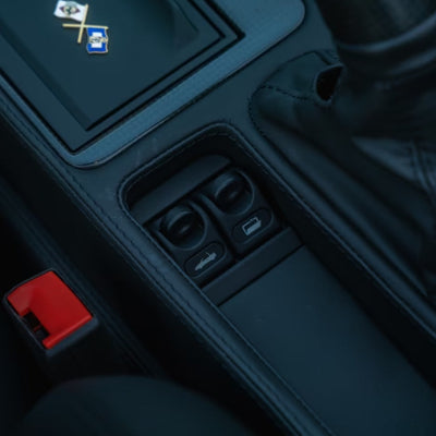 https://cdn.shopify.com/s/files/1/0565/4957/2747/files/ferrari_f430_spider_button.jpg?v=1777485654