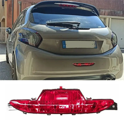 Feu Antibrouillard Arrière Peugeot 208 Hatchback - vue de profil - Becquet Voiture