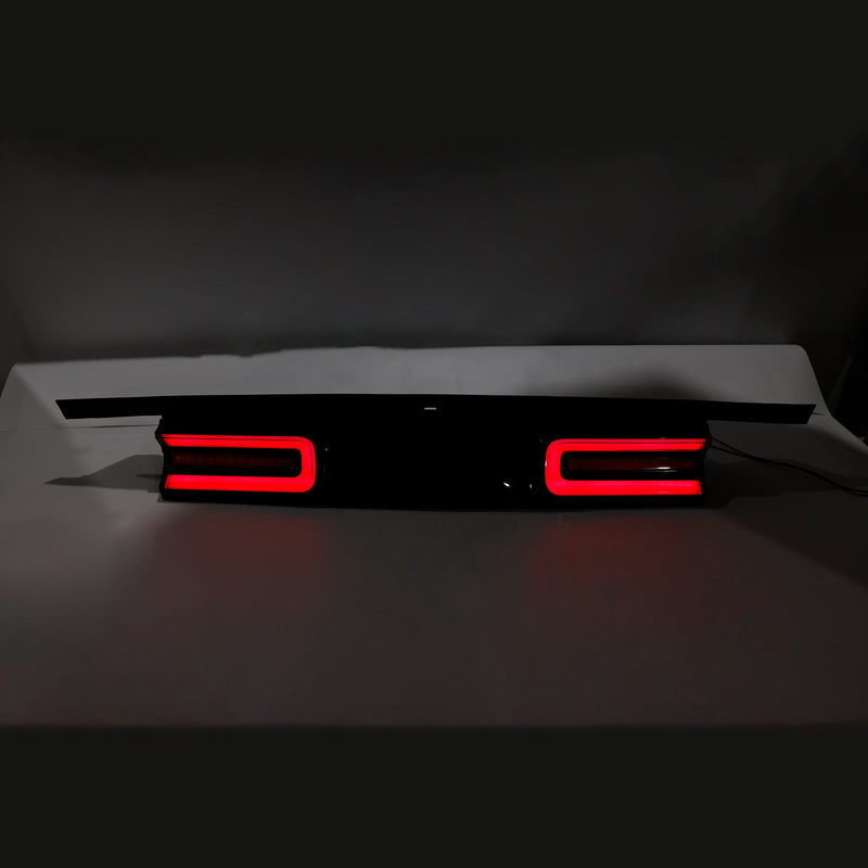 LED Reverse Tail Light 68195784AC Dodge Challenger SRT - top view - Becquet Voiture
