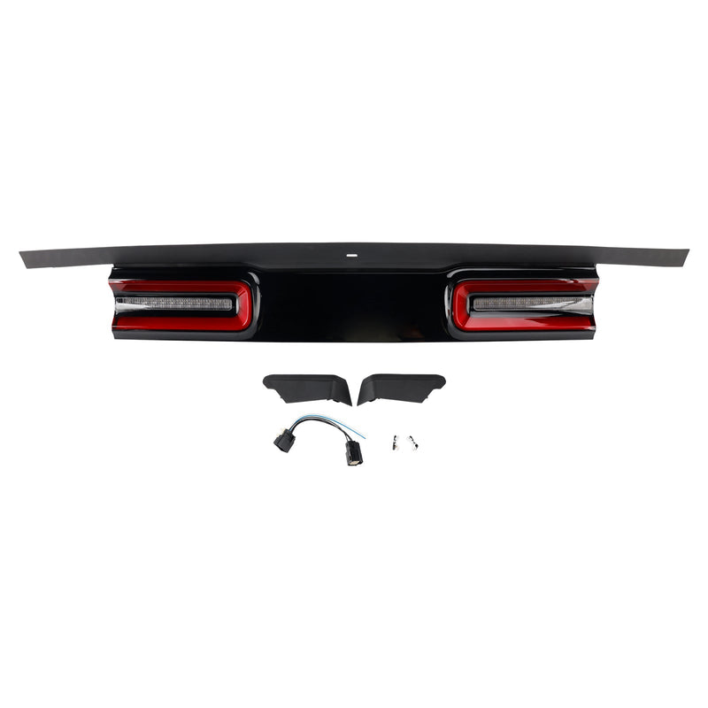 LED Reverse Tail Light 68195784AC Dodge Challenger SRT - close-up view - Becquet Voiture