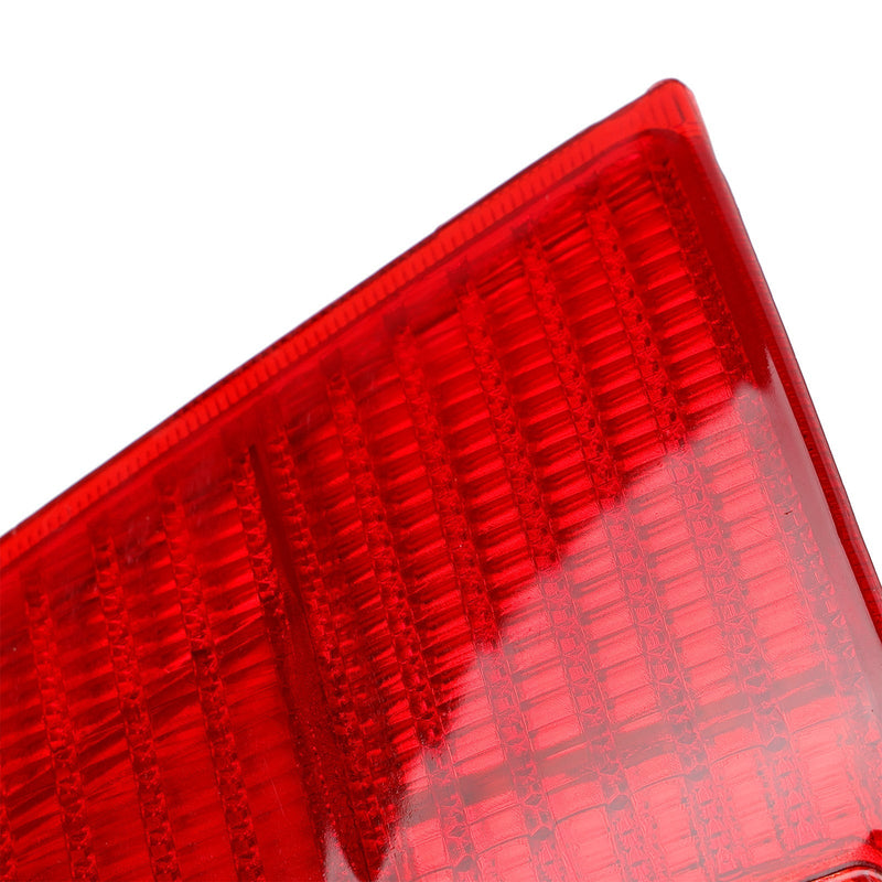 Rücklicht rechts VW Bora Jetta MK4 Limousine 1997–2005 1J5945096AA - Montagedetail - Becquet Voiture