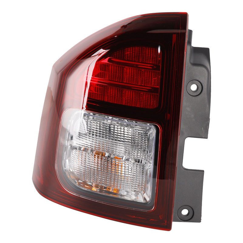 Feu Arrière Gauche Jeep Compass 2014-2017 - en situation - Becquet Voiture